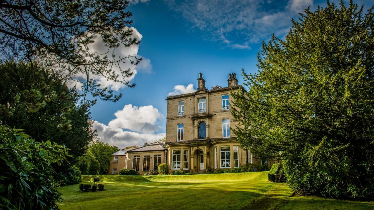 Astley Bank Hotel Darwen Esterno foto