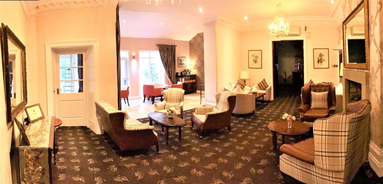 Astley Bank Hotel Darwen Esterno foto