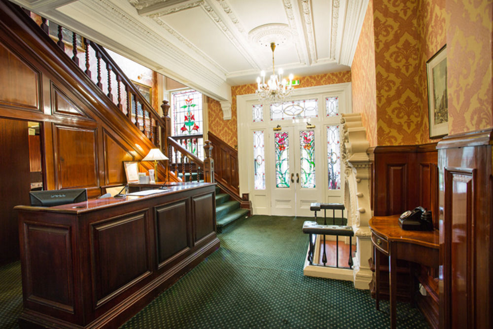 Astley Bank Hotel Darwen Esterno foto