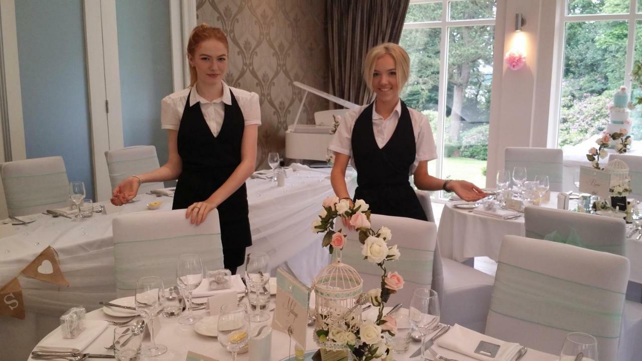 Astley Bank Hotel Darwen Esterno foto