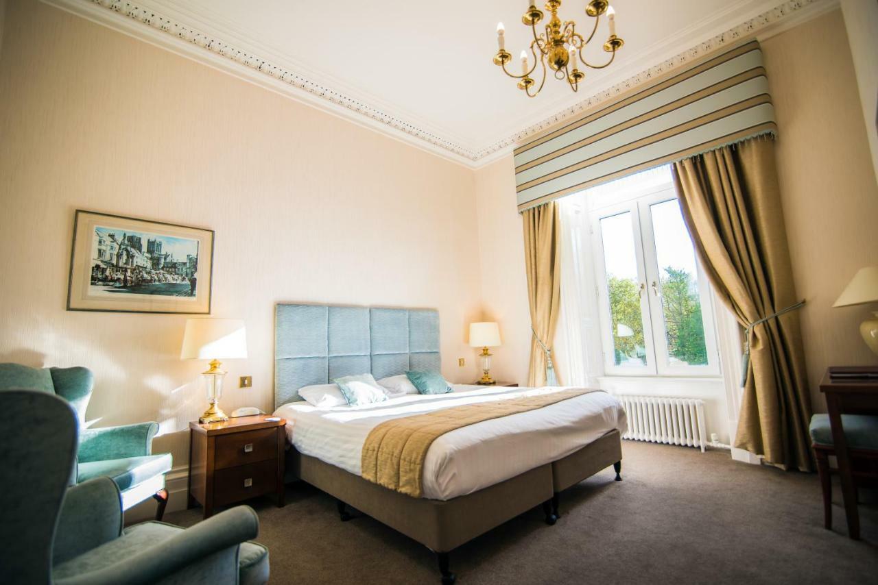 Astley Bank Hotel Darwen Esterno foto