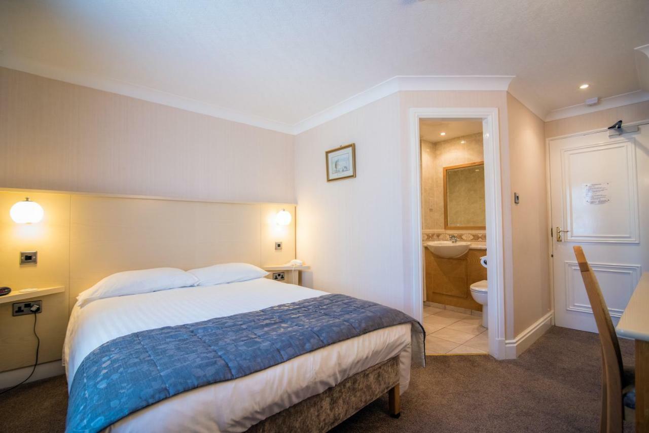 Astley Bank Hotel Darwen Esterno foto